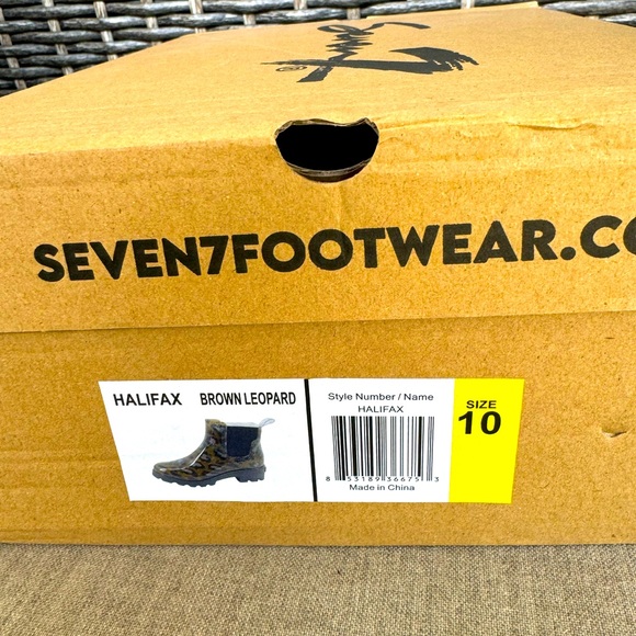 Halifax, Rain Booties, Brown Leopard, Size 10 - Picture 7 of 7